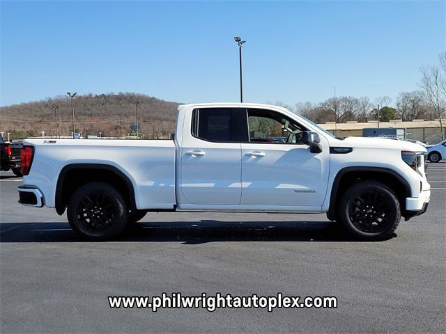 new 2025 GMC Sierra 1500 car, priced at $62,305