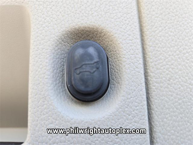 used 2020 GMC Yukon car, priced at $39,995