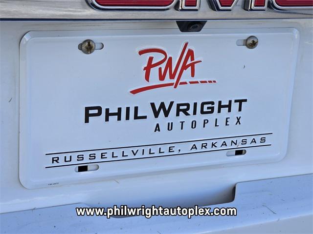 used 2020 GMC Yukon car, priced at $39,995