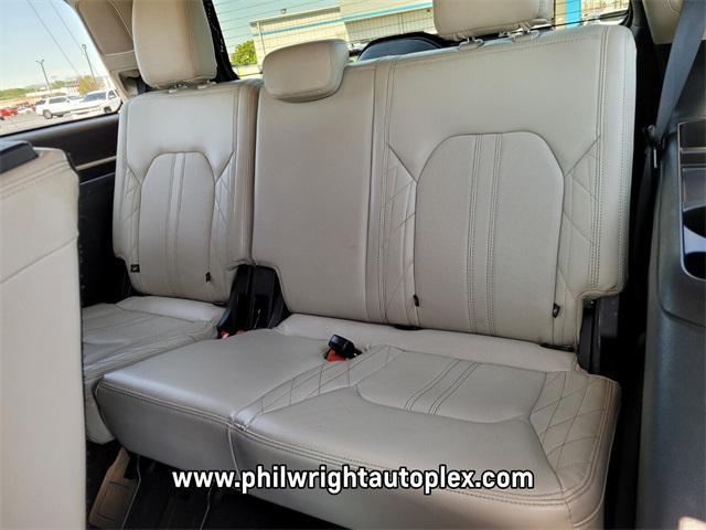 used 2019 Ford Expedition car, priced at $33,392