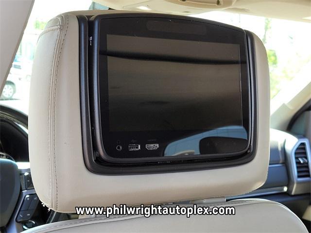 used 2019 Ford Expedition car, priced at $33,392