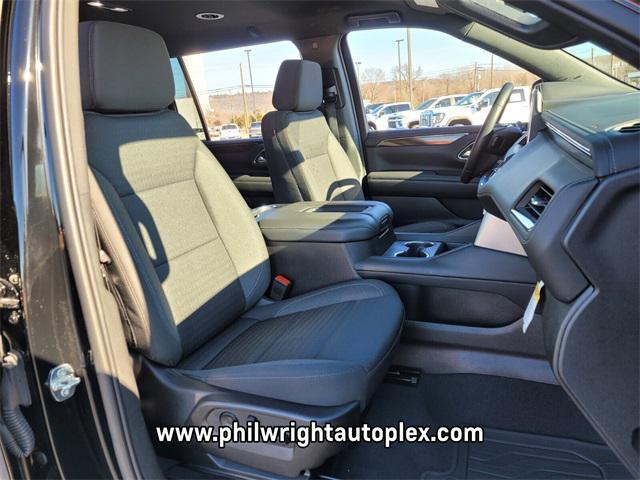 used 2023 GMC Yukon XL car, priced at $49,288