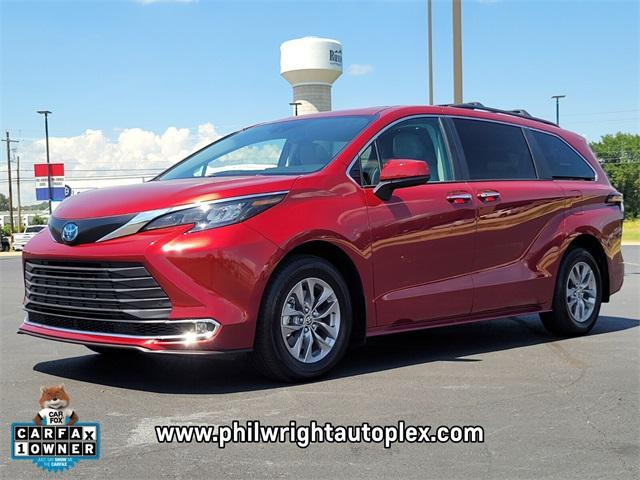 used 2024 Toyota Sienna car, priced at $46,588
