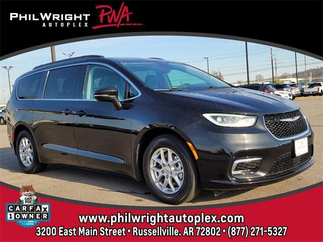 used 2022 Chrysler Pacifica car, priced at $27,524