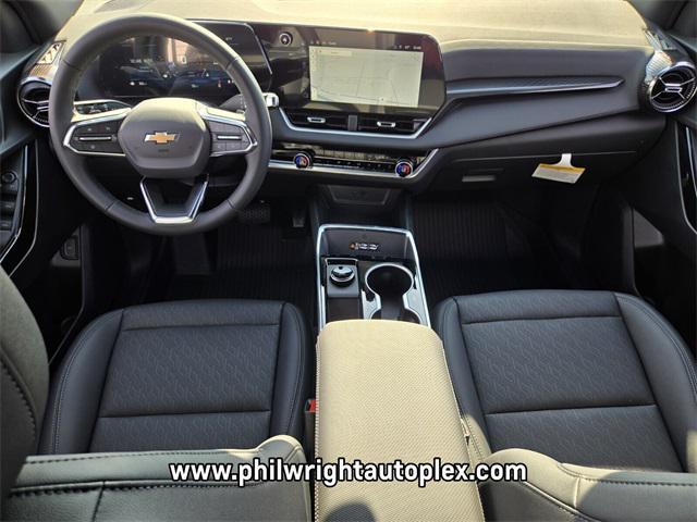 new 2026 Chevrolet Equinox car, priced at $33,945