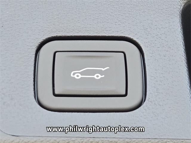 new 2026 Chevrolet Equinox car, priced at $33,945