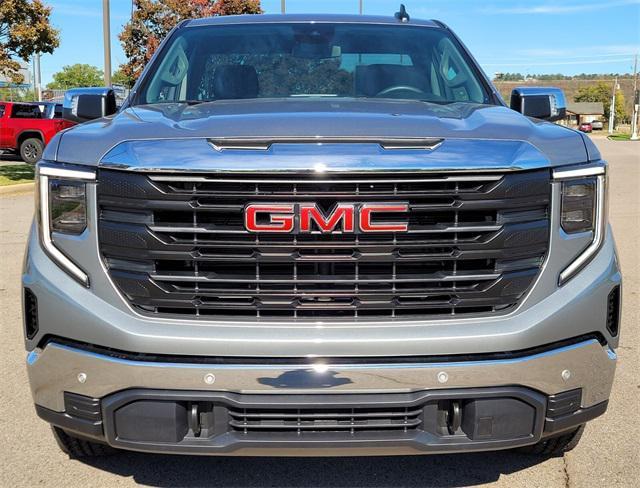 new 2025 GMC Sierra 1500 car, priced at $47,730