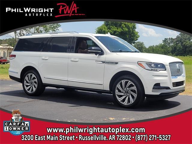 used 2024 Lincoln Navigator car, priced at $75,499
