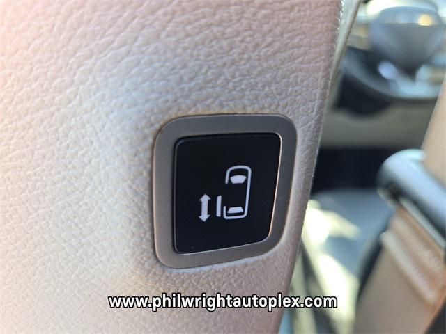 used 2020 Chrysler Pacifica car, priced at $16,988