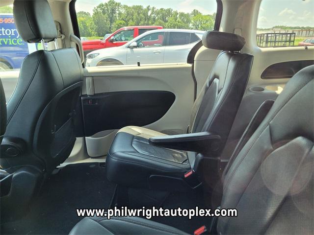 used 2020 Chrysler Pacifica car, priced at $17,178