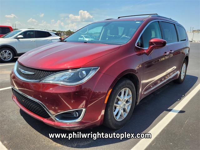 used 2020 Chrysler Pacifica car, priced at $17,178
