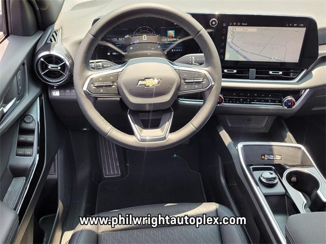 new 2026 Chevrolet Equinox car, priced at $34,540