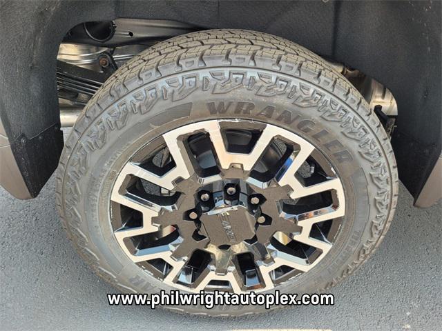 new 2025 GMC Sierra 2500 car, priced at $82,985