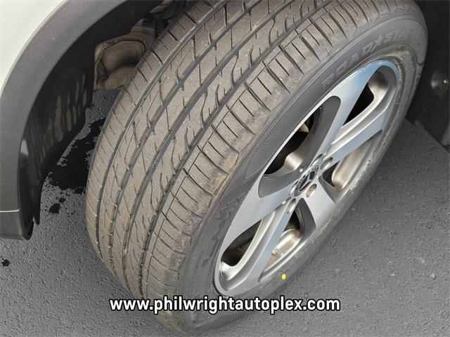 used 2019 Mercedes-Benz GLC 300 car, priced at $22,988