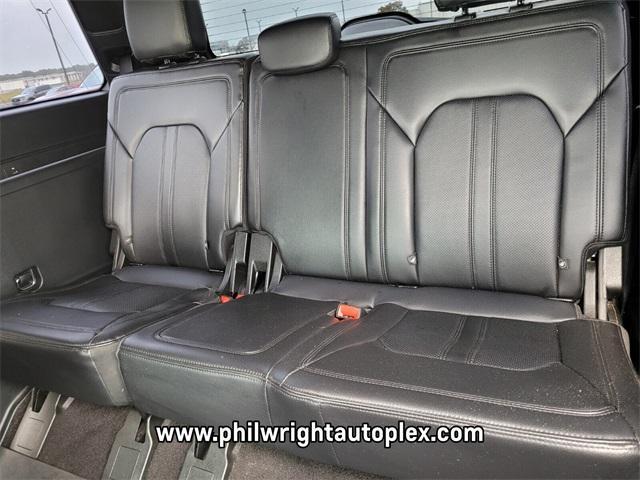 used 2021 Ford Expedition car, priced at $35,588