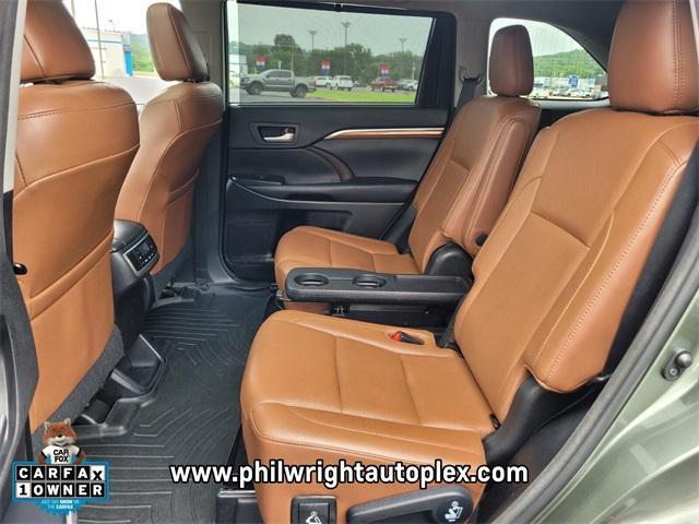 used 2018 Toyota Highlander car, priced at $23,995