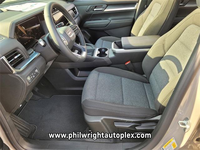 new 2025 GMC Terrain car, priced at $33,890