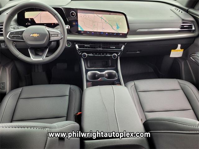 new 2025 Chevrolet Traverse car, priced at $43,844