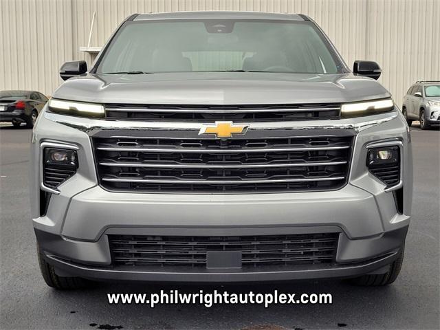 new 2025 Chevrolet Traverse car, priced at $43,844