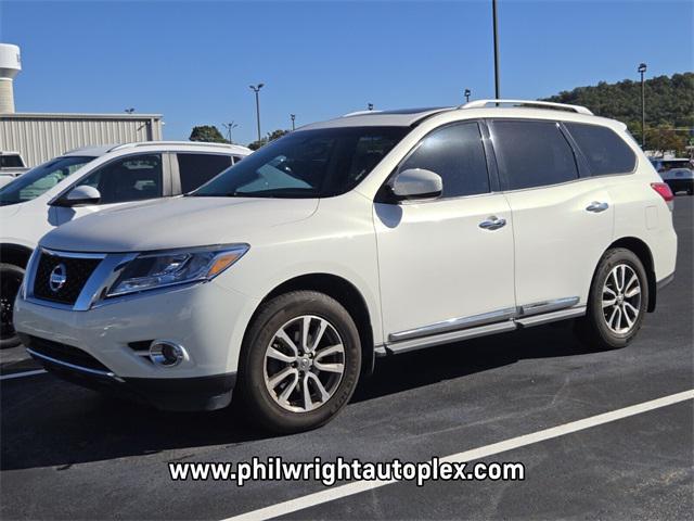 used 2014 Nissan Pathfinder car, priced at $11,598