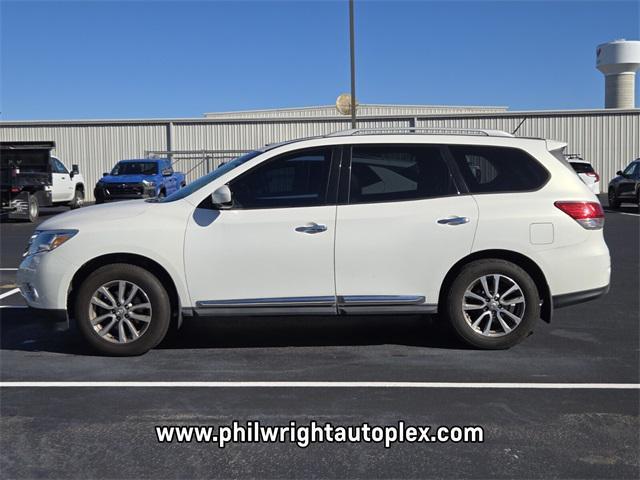 used 2014 Nissan Pathfinder car, priced at $11,598