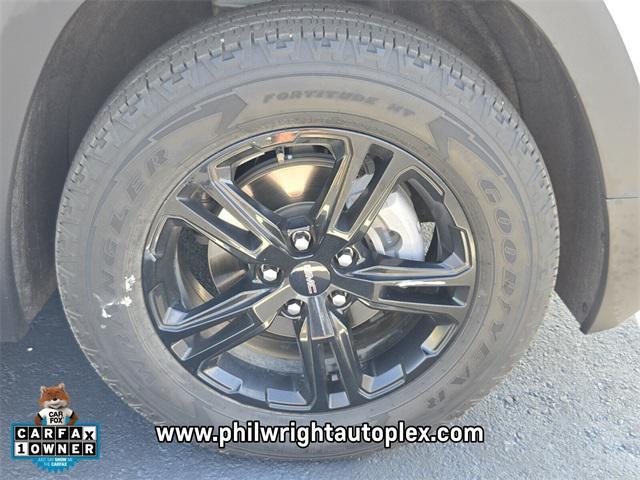 used 2023 GMC Terrain car, priced at $26,995
