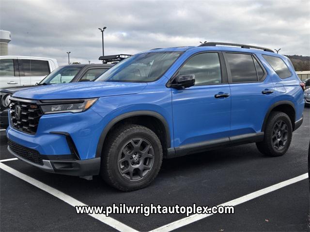 used 2023 Honda Pilot car, priced at $37,449