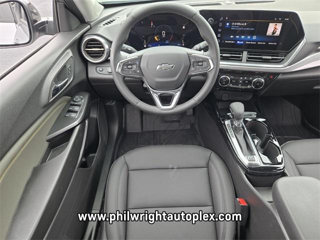 new 2025 Chevrolet Trax car, priced at $27,420