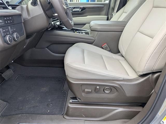 used 2025 Chevrolet Suburban car, priced at $69,984