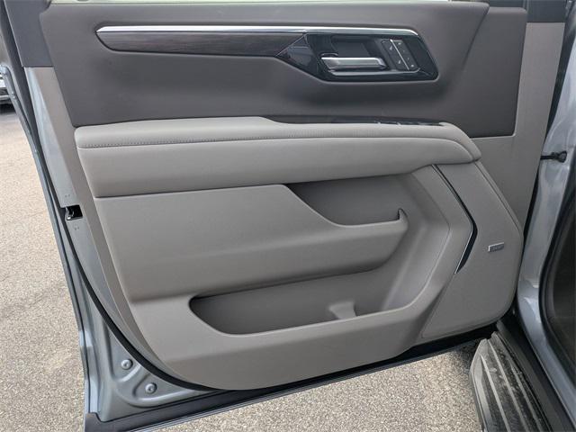 used 2025 Chevrolet Suburban car, priced at $69,984