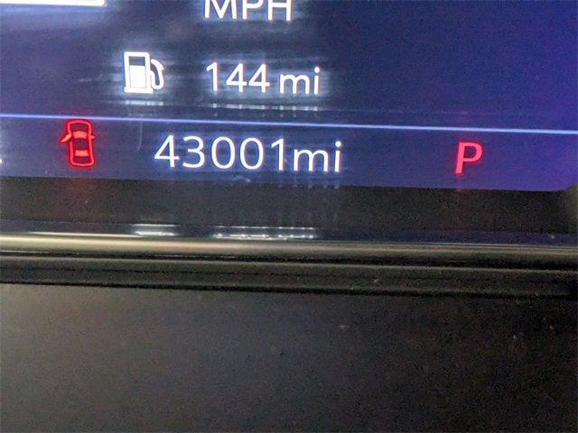 used 2021 GMC Yukon car, priced at $55,675