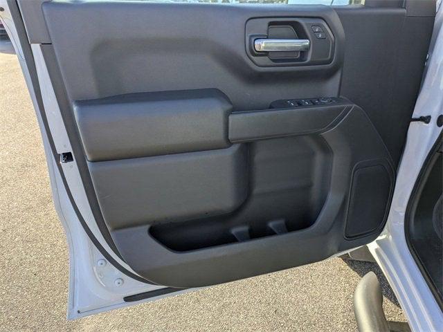 new 2025 Chevrolet Silverado 1500 car, priced at $47,037