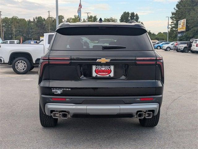 new 2026 Chevrolet Traverse car, priced at $43,152