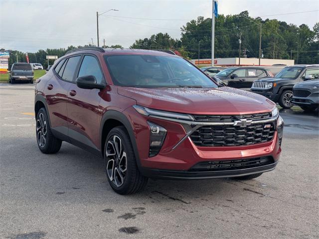 new 2025 Chevrolet Trax car, priced at $27,850