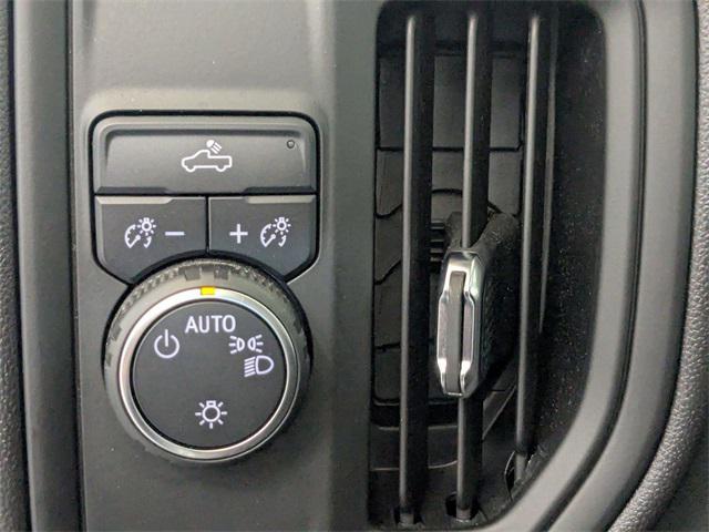 used 2024 Chevrolet Silverado 1500 car, priced at $29,320