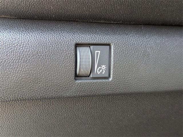 new 2025 Chevrolet Colorado car, priced at $33,595