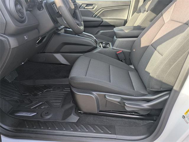 new 2025 Chevrolet Colorado car, priced at $33,595