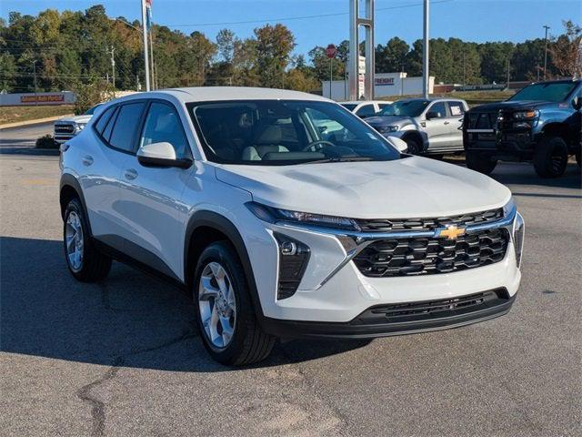 new 2026 Chevrolet Trax car, priced at $24,385