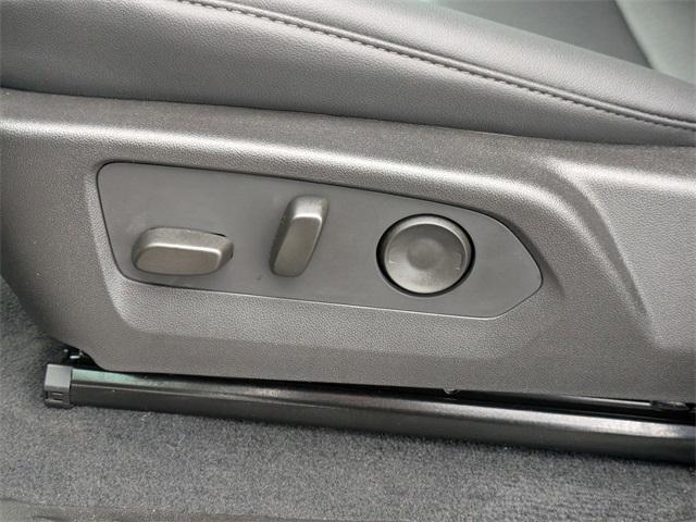 new 2025 Chevrolet Colorado car, priced at $45,594
