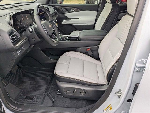 new 2026 Chevrolet Traverse car, priced at $56,250