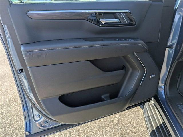 new 2025 Chevrolet Suburban car, priced at $82,695