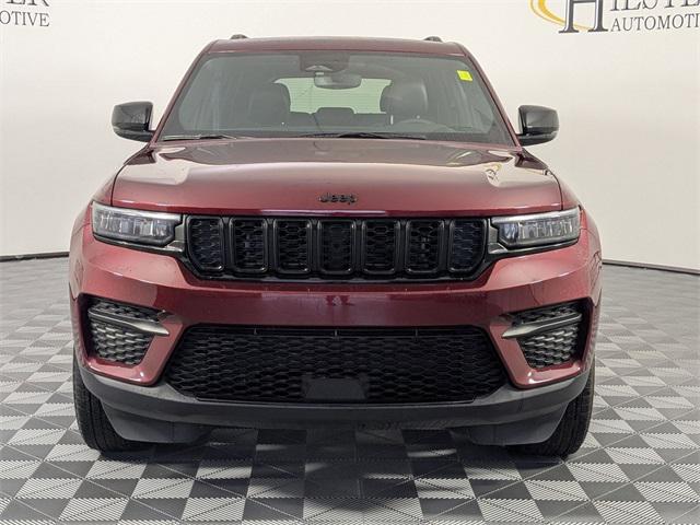 used 2024 Jeep Grand Cherokee car, priced at $29,981