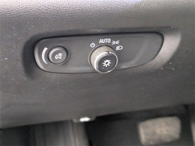 used 2021 Chevrolet Traverse car, priced at $21,577