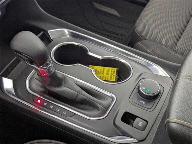 used 2021 Chevrolet Traverse car, priced at $21,577