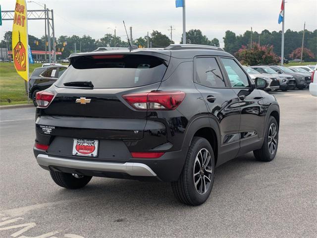 new 2026 Chevrolet TrailBlazer car, priced at $28,670