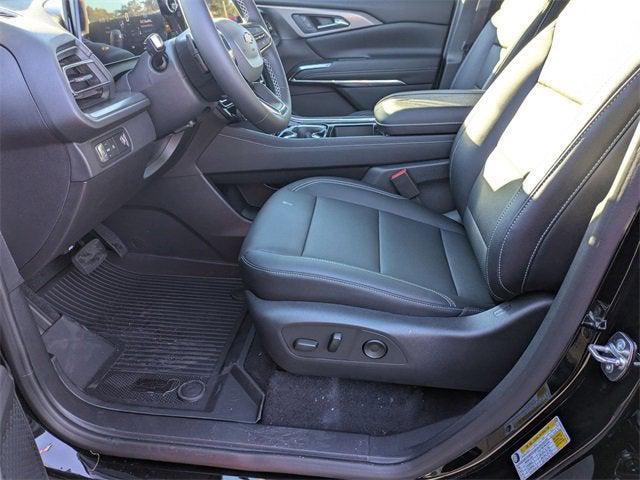 new 2026 Chevrolet Traverse car, priced at $46,237