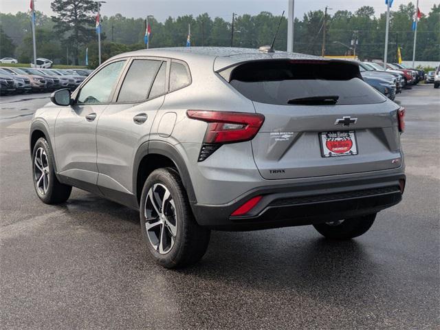 new 2025 Chevrolet Trax car, priced at $24,290