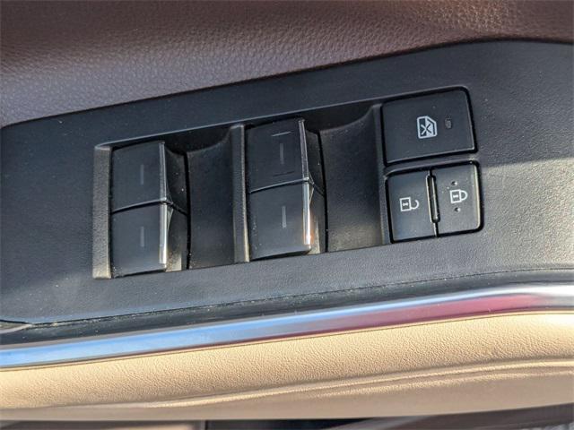 used 2021 Toyota Highlander car, priced at $36,970