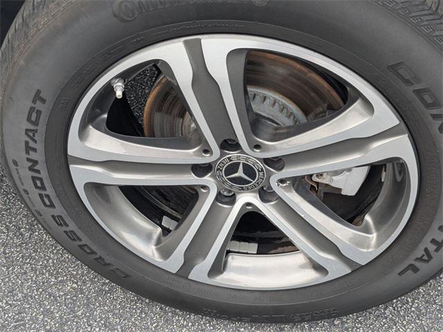 used 2018 Mercedes-Benz GLC 300 car, priced at $19,150