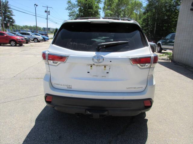 used 2016 Toyota Highlander car, priced at $25,495